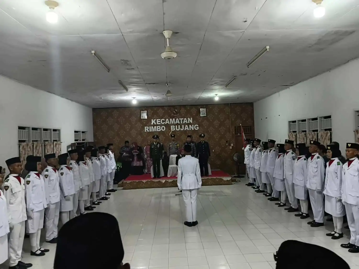 50 PERSONIL PASKIBRA RIMBO BUJANG RESMI DI KUKUHKAN 